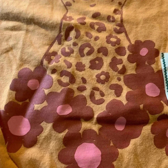 Cat & Jack Girls T-Shirt Size Medium - Picture 3 of 3